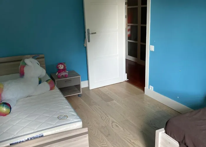 Bed & Breakfast Agreables Au Calme Nimes